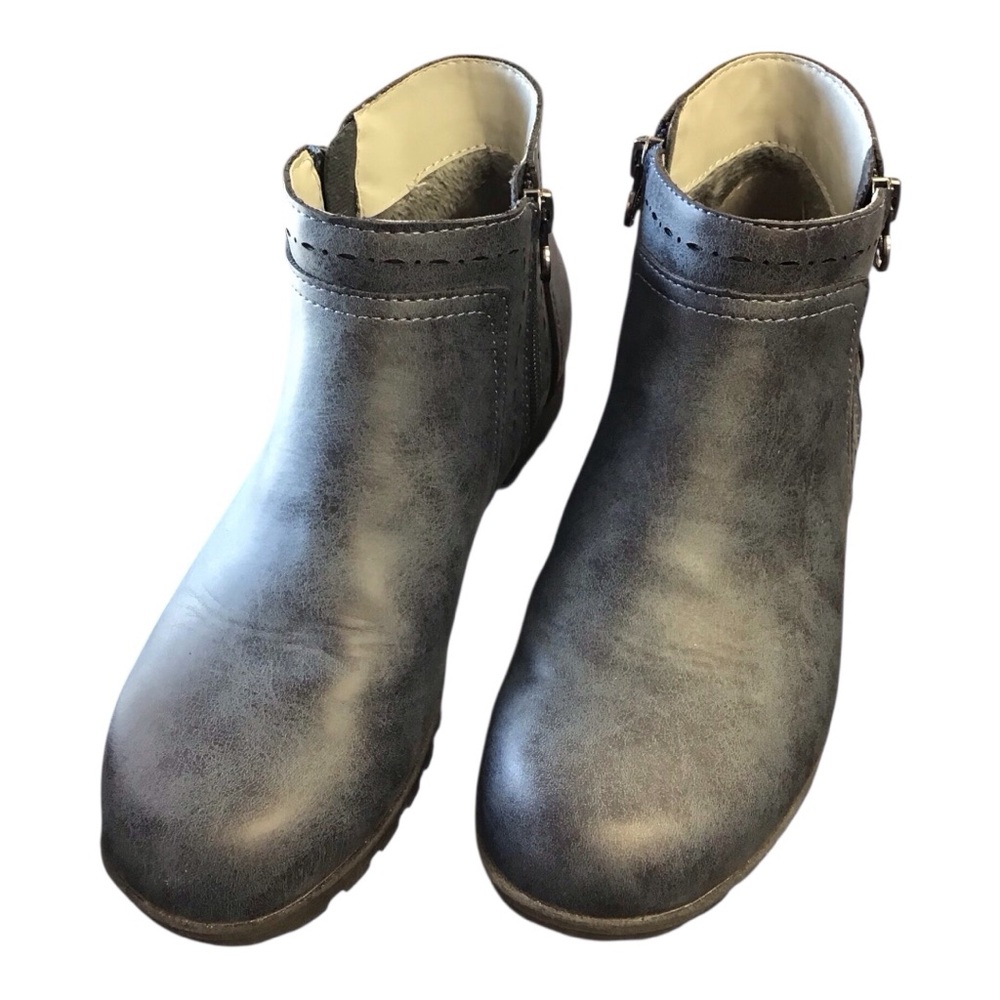 J Sport Ankle Booties